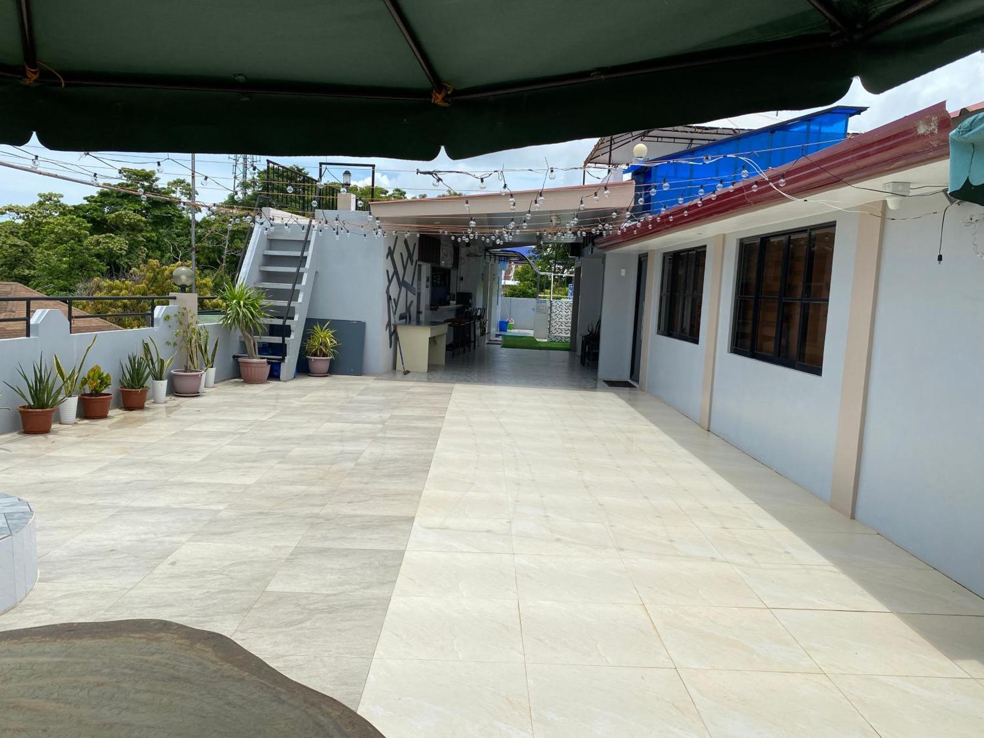 Dante's Hideaway Guest house Manoc-Manoc
