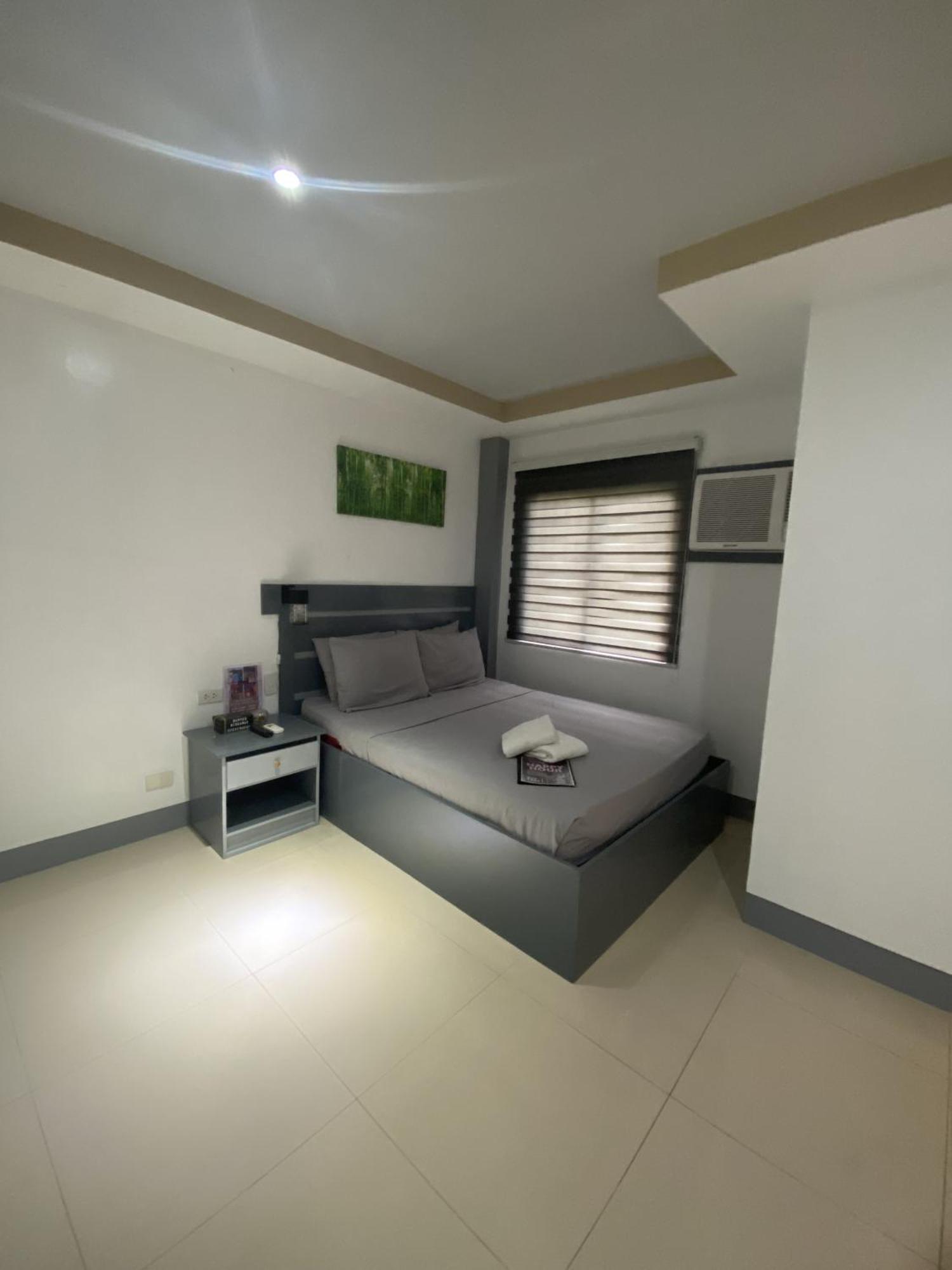 Guest house Dante's Hideaway *