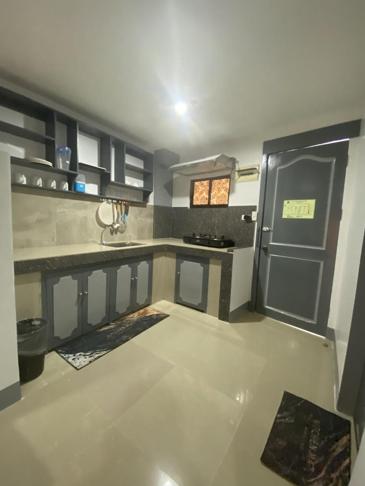 Dante's Hideaway Guest house